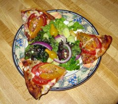 Salad with Pizza Bites